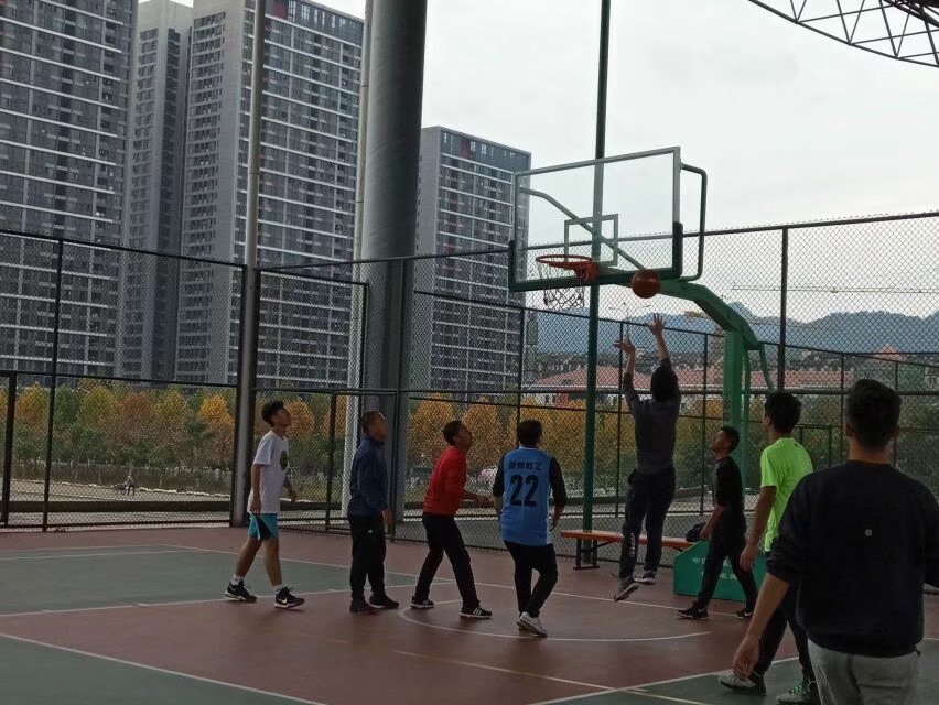 国培2017学员与化学学院篮球友谊赛